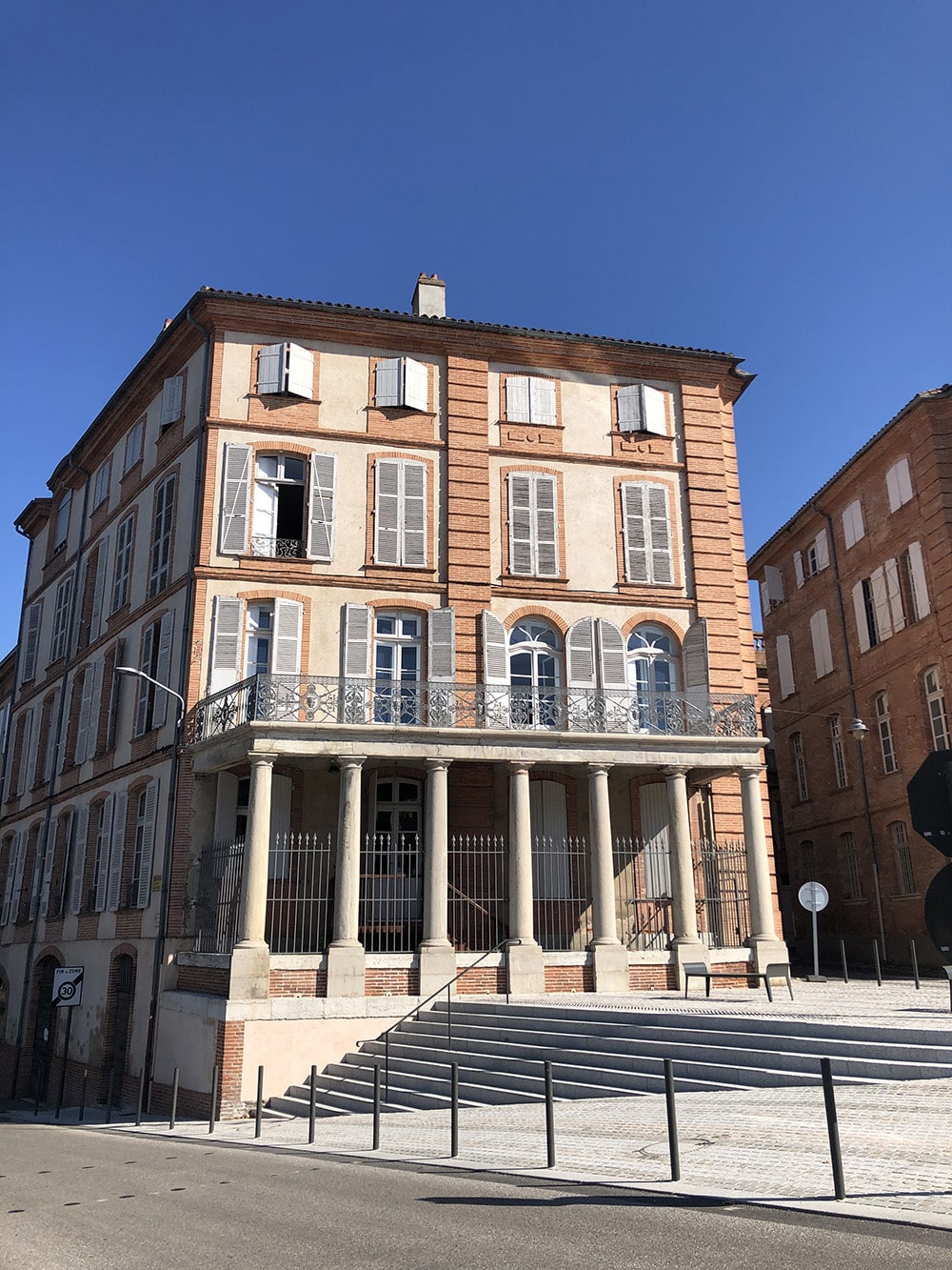 You are currently viewing Changement d’adresse à Montauban